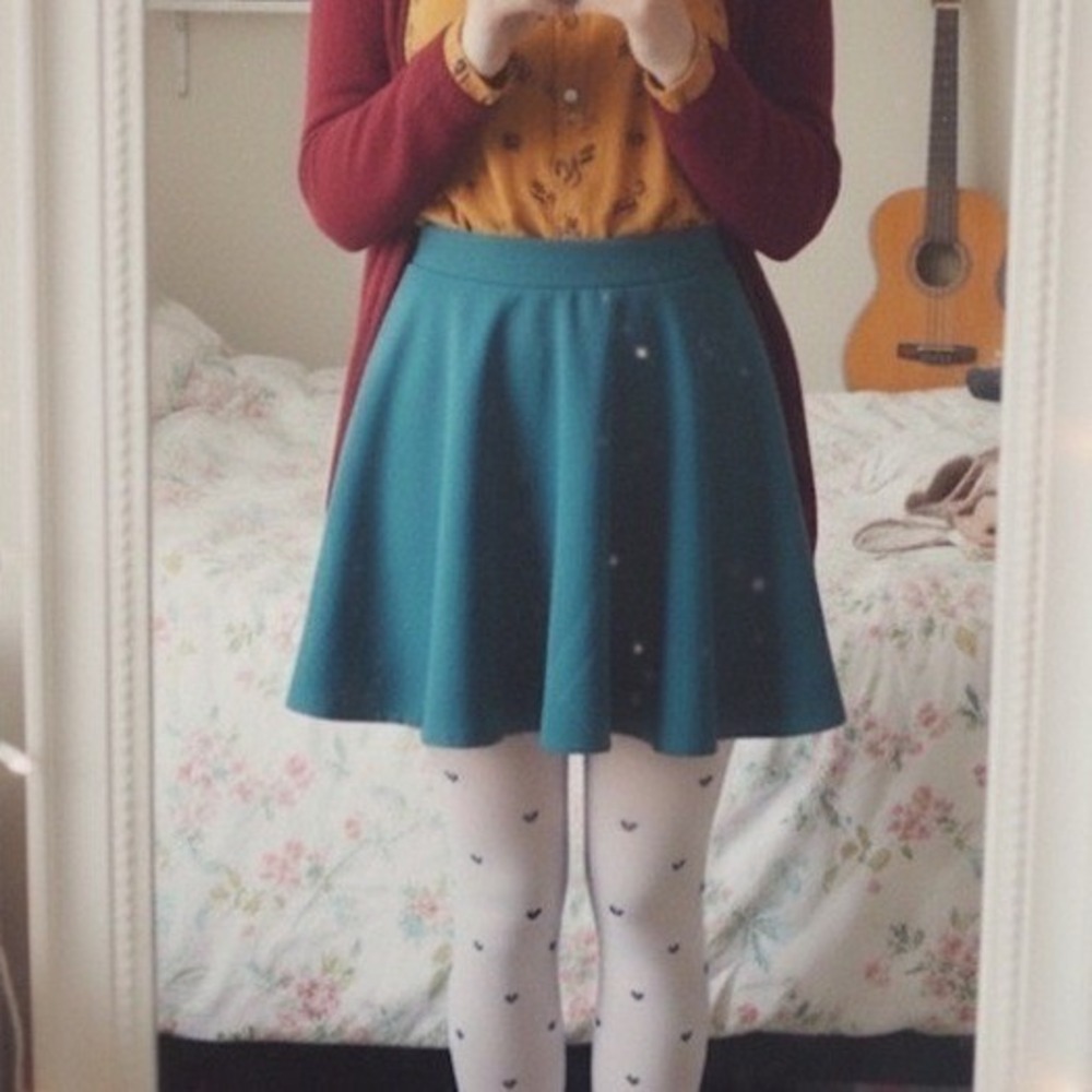 TWEE 2010's Small Teal Skater Skirt, Stretchy Twirl Summer Spring